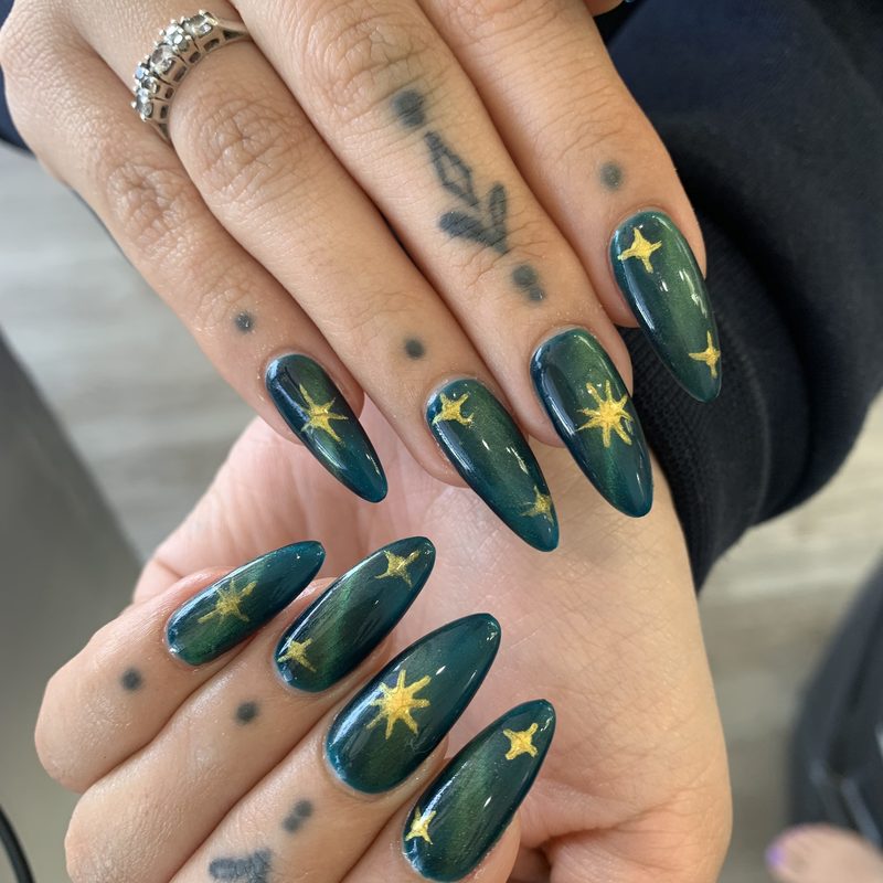 How Much Does Acrylic Nails Cost with Design: What to Expect