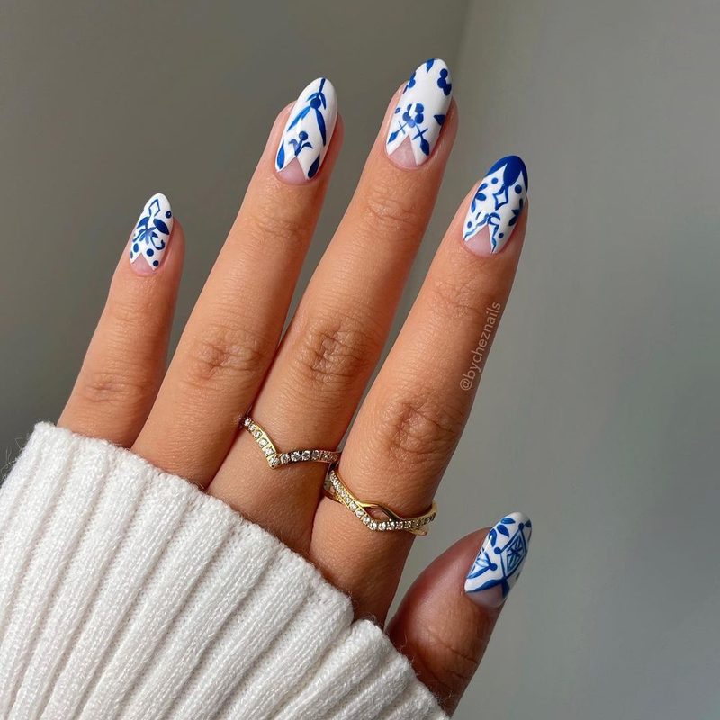 magnetic nail polish and stamping kits featured among innovative nail art design tools