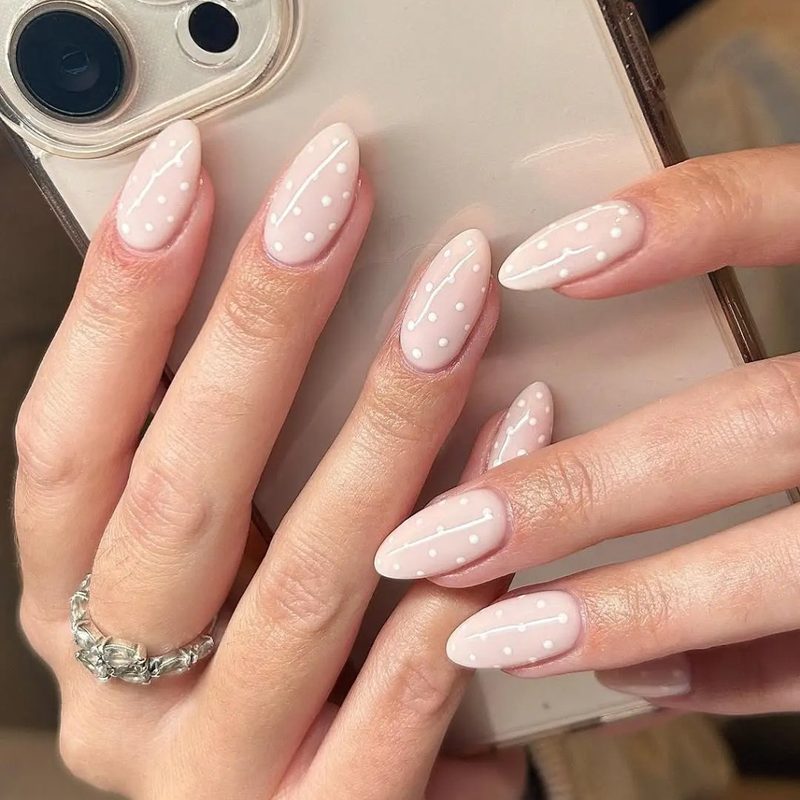 nail designs white base