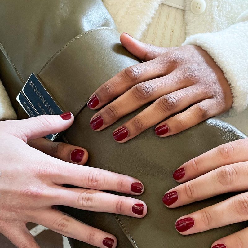 creative zig zag nail designs featuring colorful and subtle variations