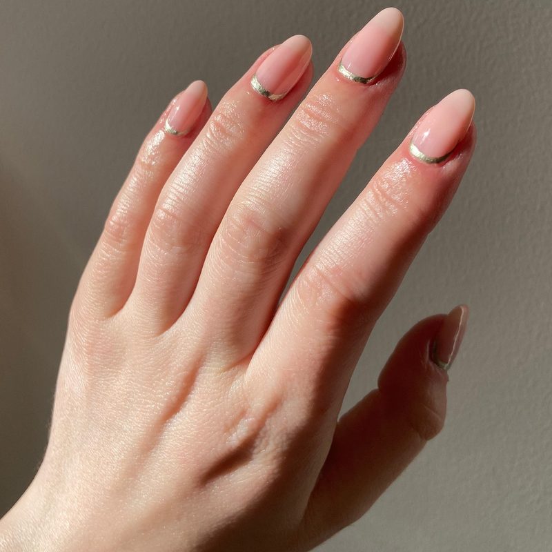 minimalist clear nail designs showcasing subtle details